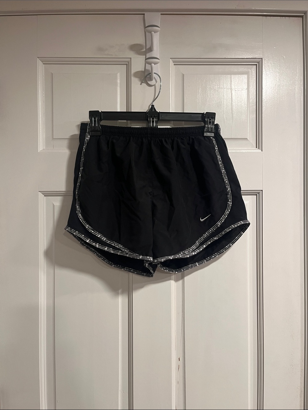 Nike Dri-Fit Shorts in Black Size Small